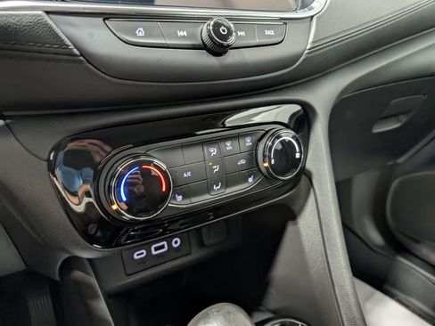 Used 2023 Buick Encore GX Preferred w/ Cold Weather Comfort Package image 25