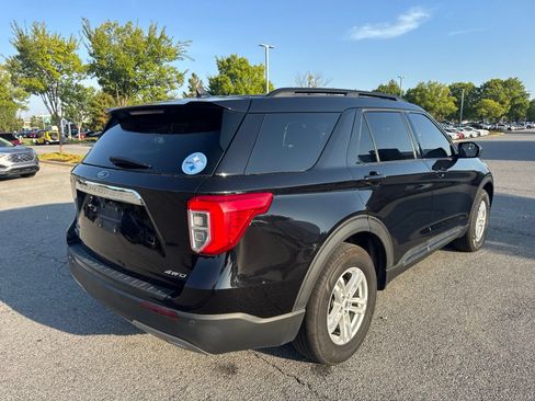 Used 2022 Ford Explorer XLT w/ Equipment Group 202A AWD/4WD image 5