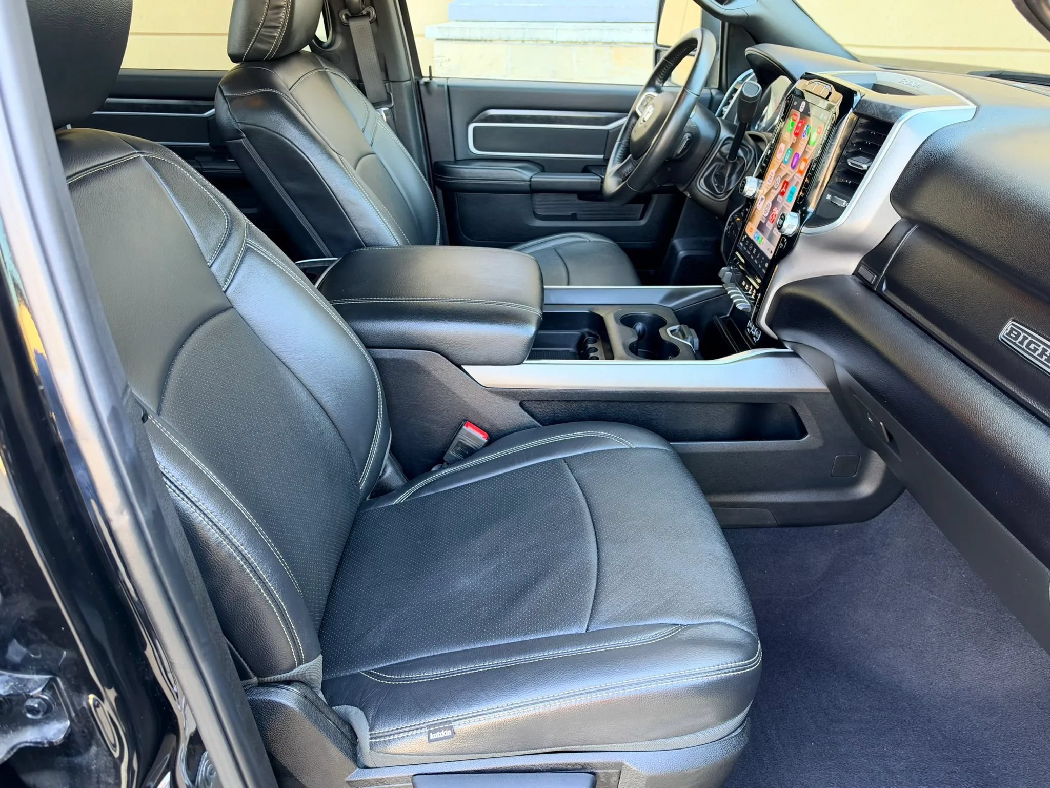 Used 2024 RAM 2500 Big Horn w/ Night Edition AWD/4WD image 37