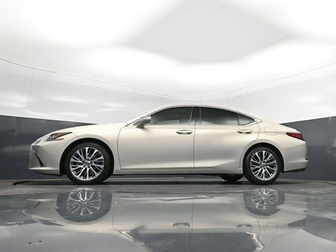 Used 2020 Lexus ES 350 350 w/ Premium Package image 39