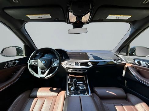 Used 2019 BMW X5 xDrive40i w/ Premium Package 2 image 13