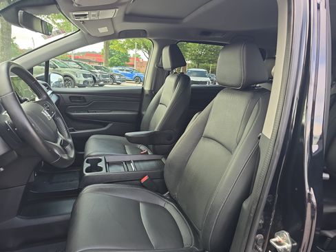 Used 2024 Honda Odyssey EX-L image 15