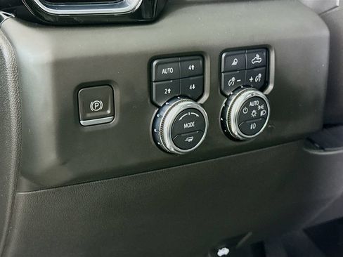 Used 2023 GMC Sierra 1500 Denali w/ Denali Reserve Package AWD/4WD image 22
