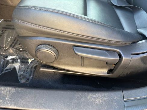 Used 2021 MAZDA MAZDA3 s image 26