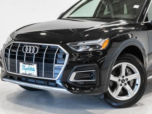 Used 2023 Audi Q5 2.0T Premium w/ Convenience Package AWD/4WD image 2