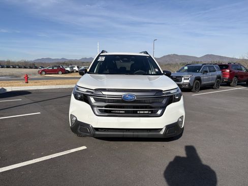 Certified 2025 Subaru Forester Limited w/ Popular Package #1 image 2