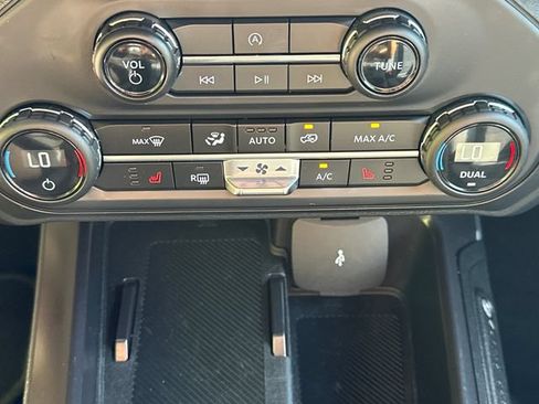 Certified 2025 Ford Bronco Big Bend AWD/4WD image 31