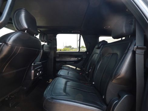 Used 2020 Ford Expedition Max Limited RWD image 25