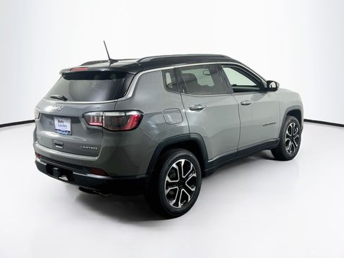 Used 2022 Jeep Compass Limited w/ Sun and Sound Group AWD/4WD image 5