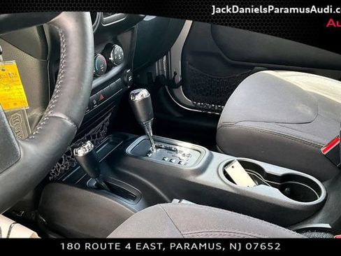 Used 2015 Jeep Wrangler Unlimited Sport w/ Quick Order Package 24S AWD/4WD image 12