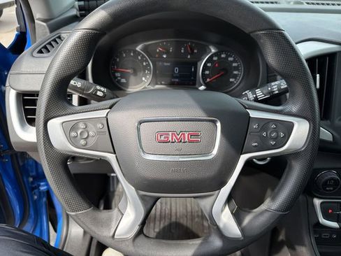 Certified 2024 GMC Terrain SLE w/ Driver Convenience Package image 16