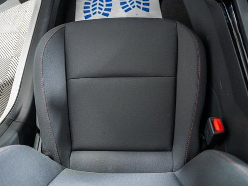 New 2026 Toyota Prius Plug-In Hybrid FWD image 31