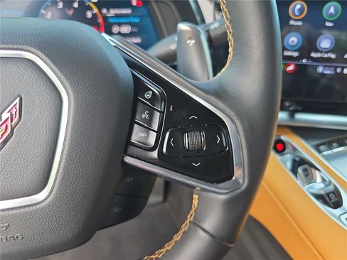Used 2022 Chevrolet Corvette Stingray Preferred Cpe w/ Z51 Performance Package RWD image 24