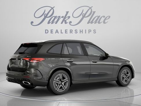 Used 2026 Mercedes-Benz GLC 300 4MATIC image 29
