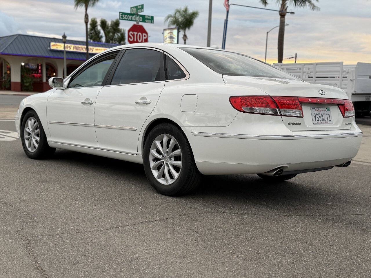 Used 2007 Hyundai Azera SE FWD image 7