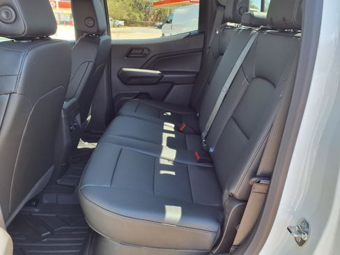 New 2026 Chevrolet Colorado Trail Boss AWD/4WD image 13