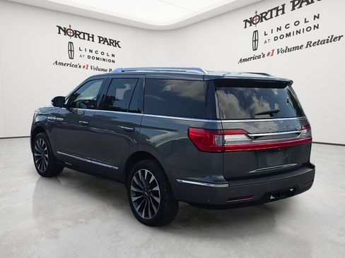 Used 2021 Lincoln Navigator Reserve w/ Luxury Package AWD/4WD image 3