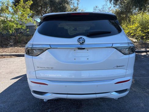 Used 2024 Buick Enclave Avenir w/ Trailering Package, 5000 lbs. image 10