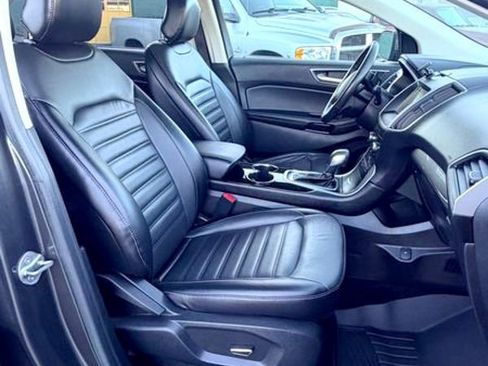 Used 2017 Ford Edge SEL w/ Equipment Group 201A image 23