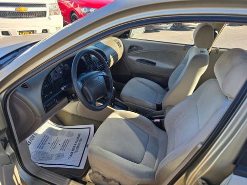 Used 2000 Daewoo Nubira SE image 10