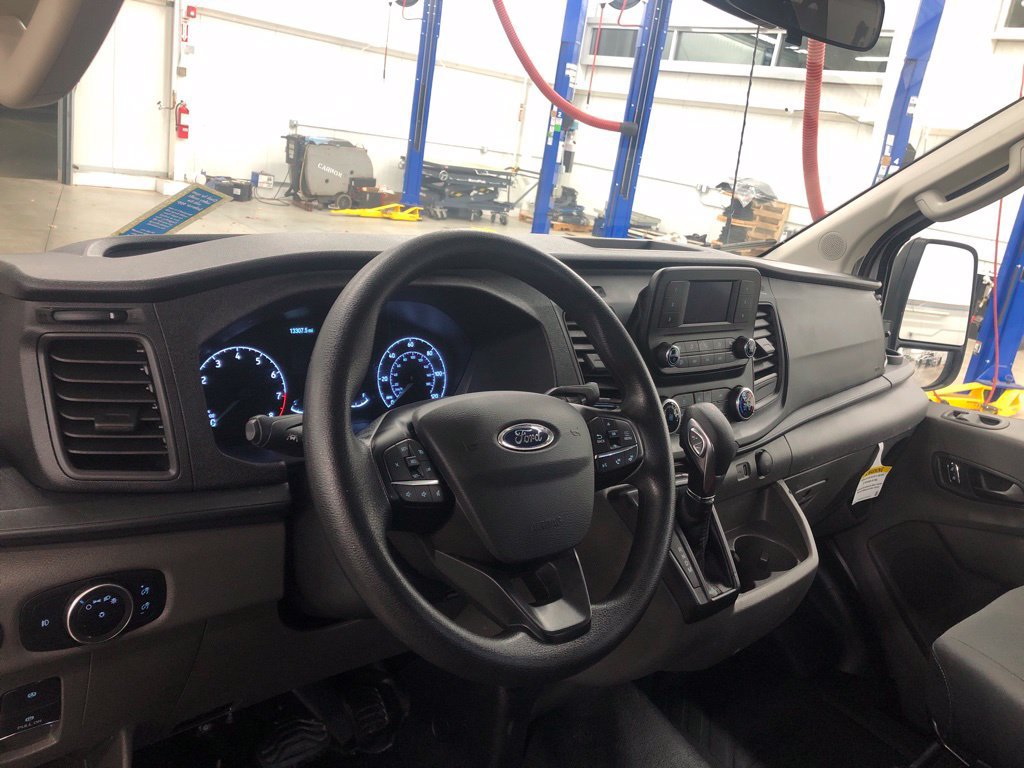Used 2025 Ford Transit 250 Low Roof w/ Exterior Upgrade Package RWD image 6