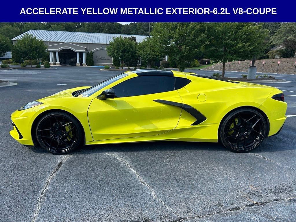 Used 2021 Chevrolet Corvette Stingray Preferred Cpe w/ Battery Protection Package RWD image 11