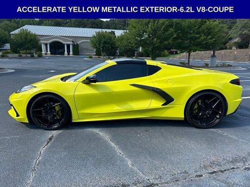 Used 2021 Chevrolet Corvette Stingray Preferred Cpe w/ Battery Protection Package RWD image 11