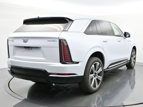 New 2026 Cadillac Escalade IQ Luxury 2 image 5