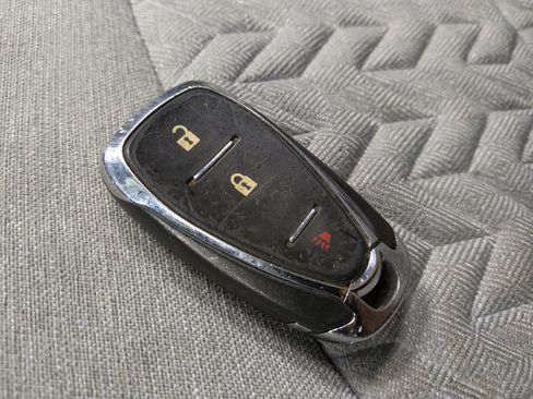Used 2022 Chevrolet Equinox LS w/ LPO, Floor Liner Package FWD image 32