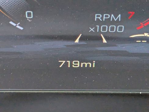 Used 2026 Chevrolet Traverse High Country image 35