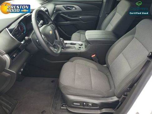 Used 2024 Chevrolet Traverse LT FWD image 19
