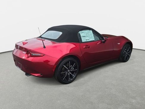 New 2026 MAZDA MX-5 Miata Grand Touring RWD image 5
