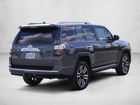 Used 2017 Toyota 4Runner Limited AWD/4WD image 5
