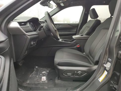 New 2026 Jeep Grand Cherokee Laredo X AWD/4WD image 14