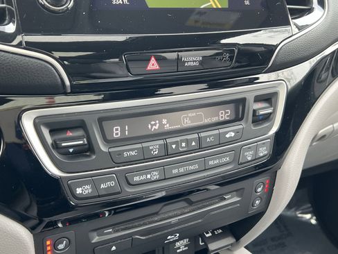 Used 2022 Honda Pilot Elite image 18