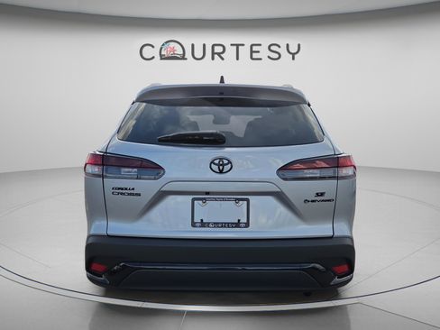 Certified 2026 Toyota Corolla Cross AWD Hybrid image 4