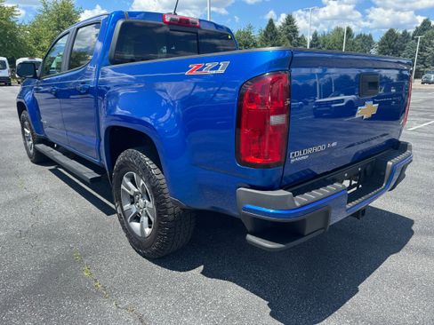 Used 2018 Chevrolet Colorado Z71 AWD/4WD image 3