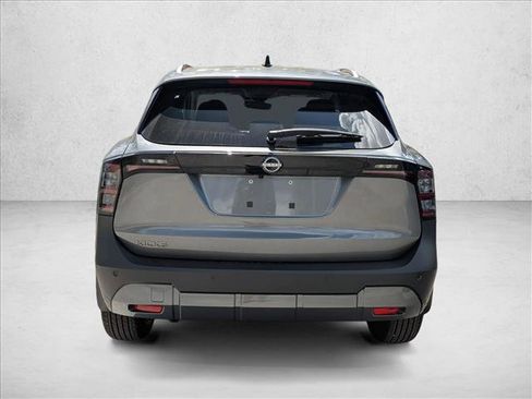 New 2026 Nissan Kicks SV image 7