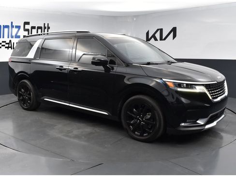 Used 2022 Kia Carnival SX FWD image 7