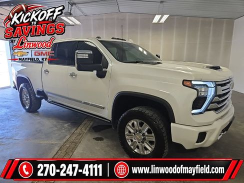 Used 2024 Chevrolet Silverado 2500 High Country w/ High Country Premium Package AWD/4WD image 1