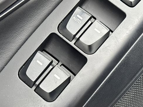 Used 2014 Hyundai Tucson SE image 32