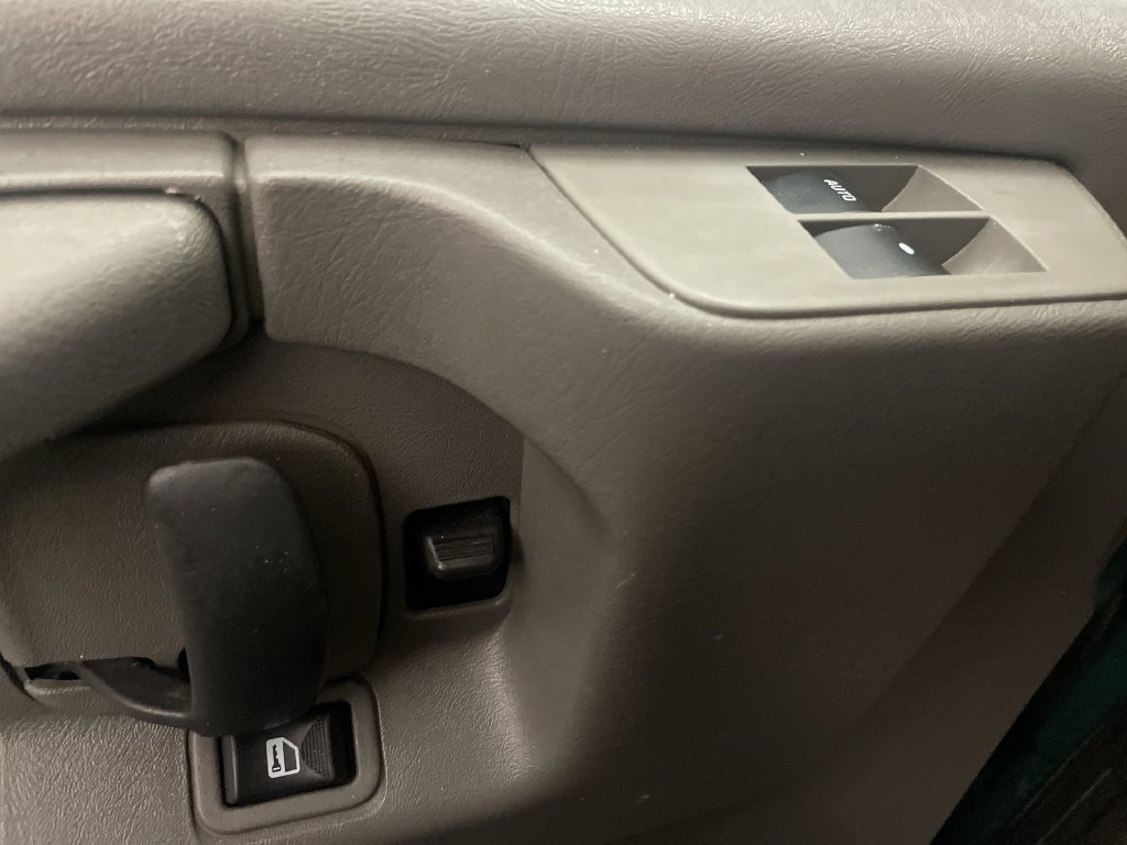Used 2014 GMC Savana 1500 RWD image 13