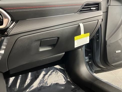 New 2026 Nissan Sentra SR w/ SR Premium Package FWD image 37