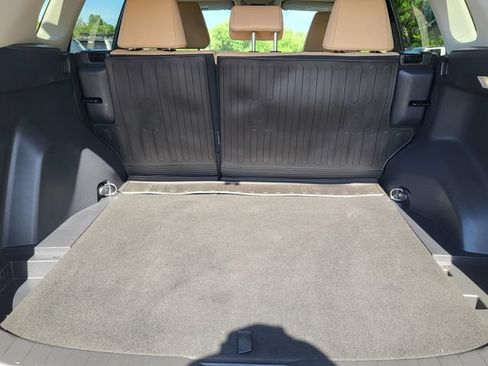 Used 2025 Toyota RAV4 LE AWD/4WD image 27