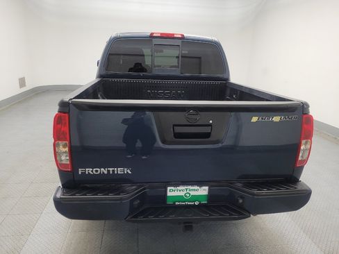 Used 2015 Nissan Frontier Desert Runner image 6