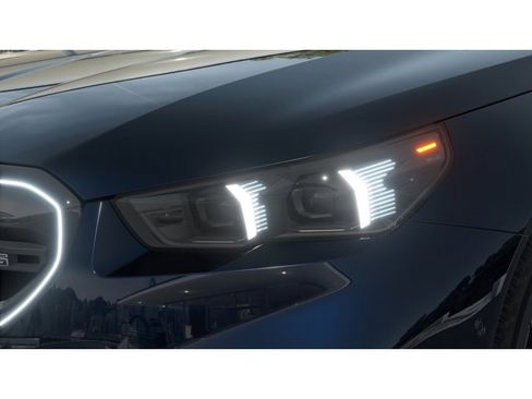 New 2026 BMW M5 w/ Carbon Package image 6