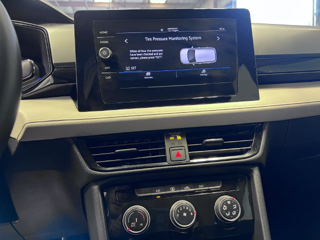 Certified 2025 Volkswagen Taos S FWD image 24