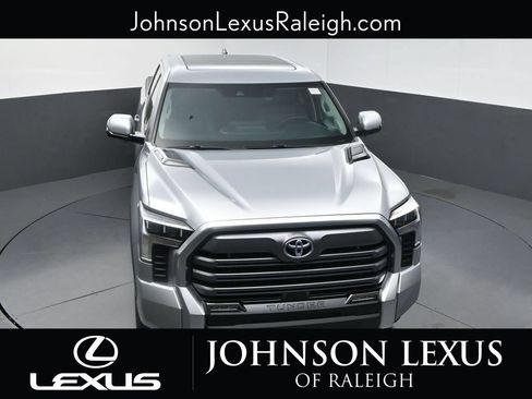 Used 2024 Toyota Tundra Limited AWD/4WD image 24