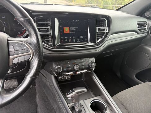 Used 2024 Dodge Durango SXT RWD image 27