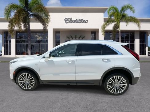 Certified 2024 Cadillac XT4 Premium Luxury FWD image 8